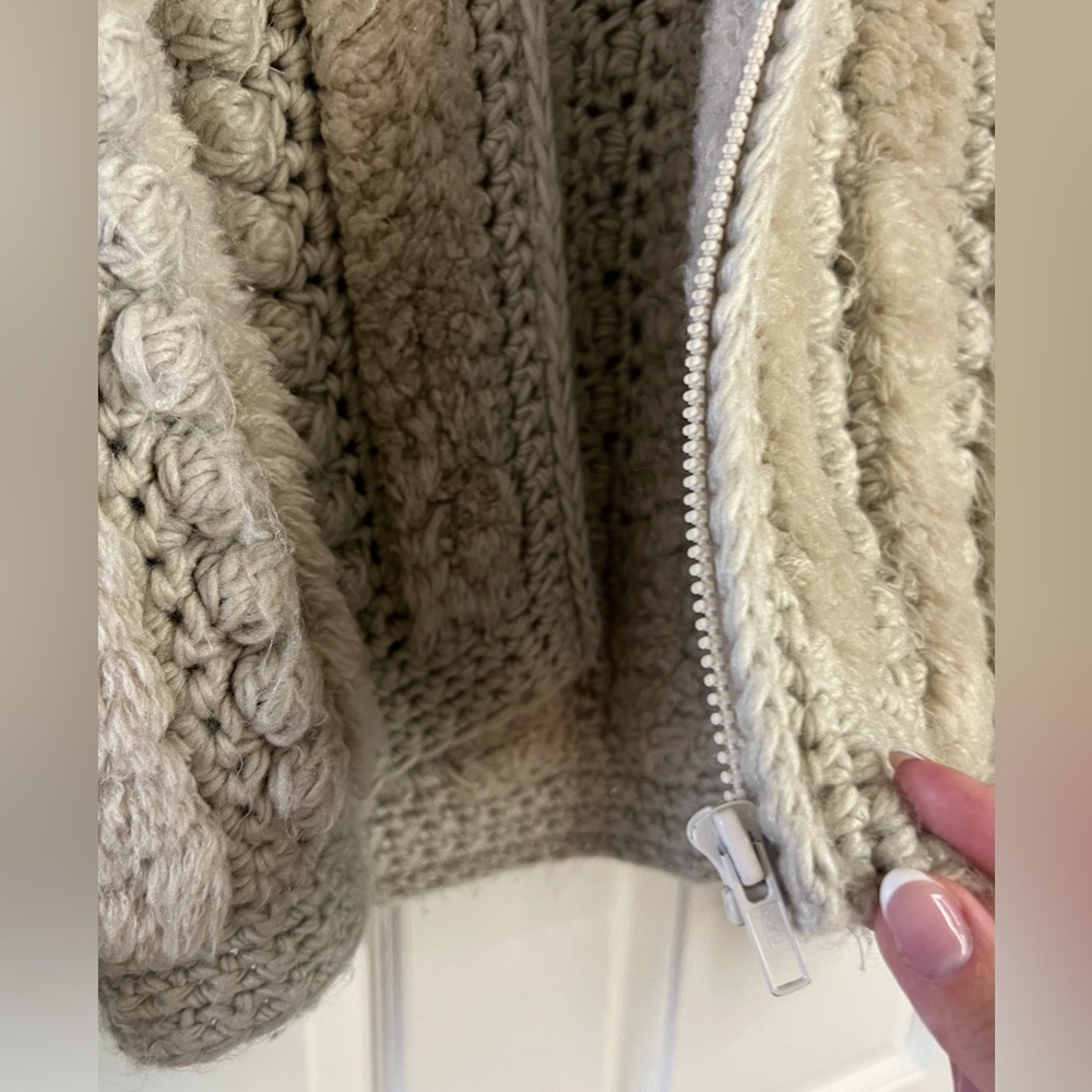 super unique sherpa jacket - Picture 7 of 8